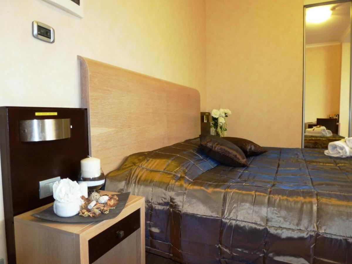 Eh Rome Airport Euro House Hotels Fiumicino Exterior foto